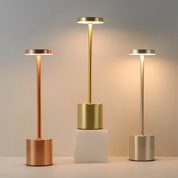 Luminária de Led Portátil com Acendimento ao Toque