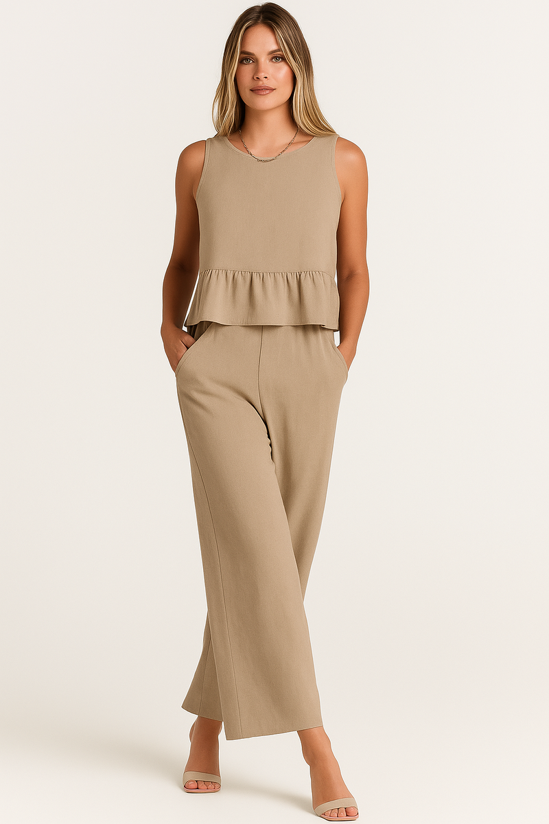 Conjunto Feminino com Blusa Peplum e Calça Reta